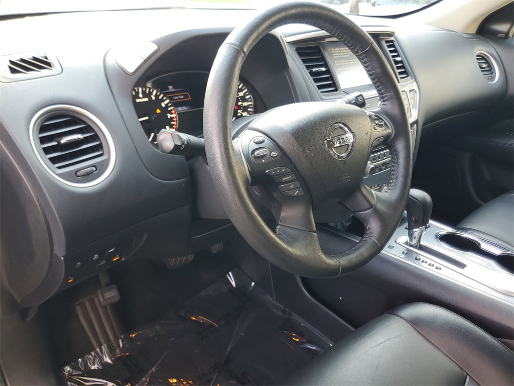 used 2020 Nissan Pathfinder car, priced at $17,395