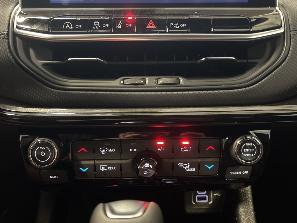 new 2026 Jeep Compass car, priced at $35,525