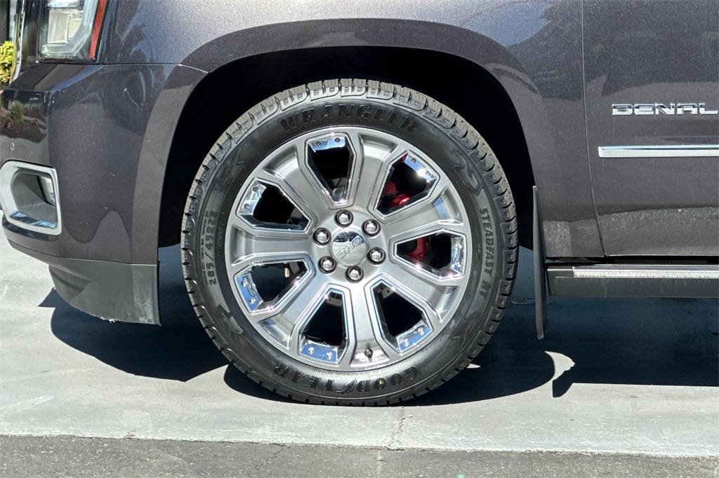 used 2016 GMC Yukon XL car, priced at $27,904