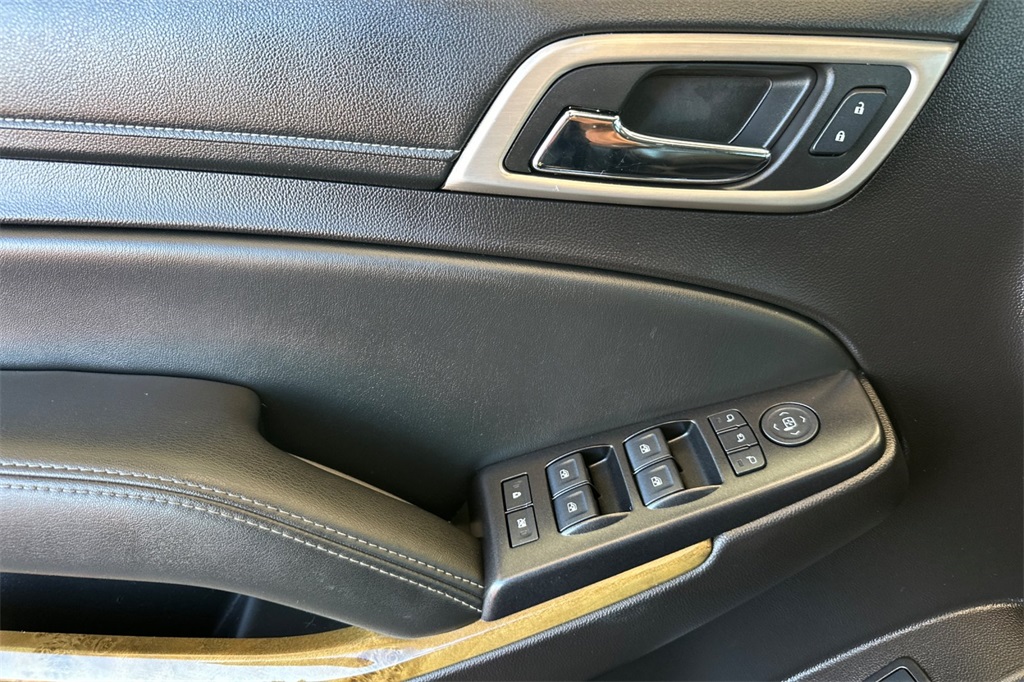used 2016 GMC Yukon XL car, priced at $27,904