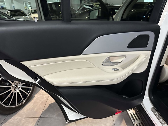 used 2022 Mercedes-Benz GLE car, priced at $43,603