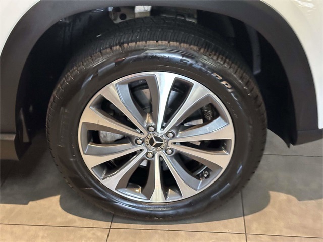 used 2022 Mercedes-Benz GLE car, priced at $43,603
