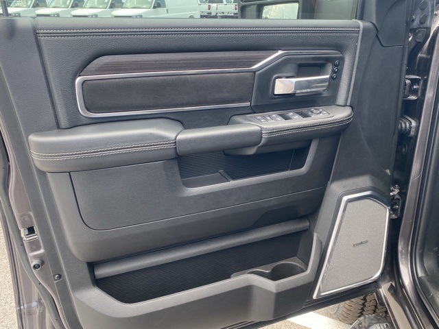 new 2025 Ram 2500 car, priced at $64,371