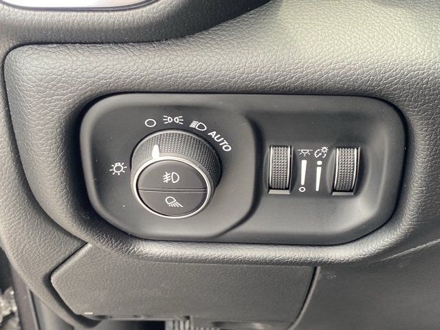 new 2025 Ram 2500 car, priced at $64,371