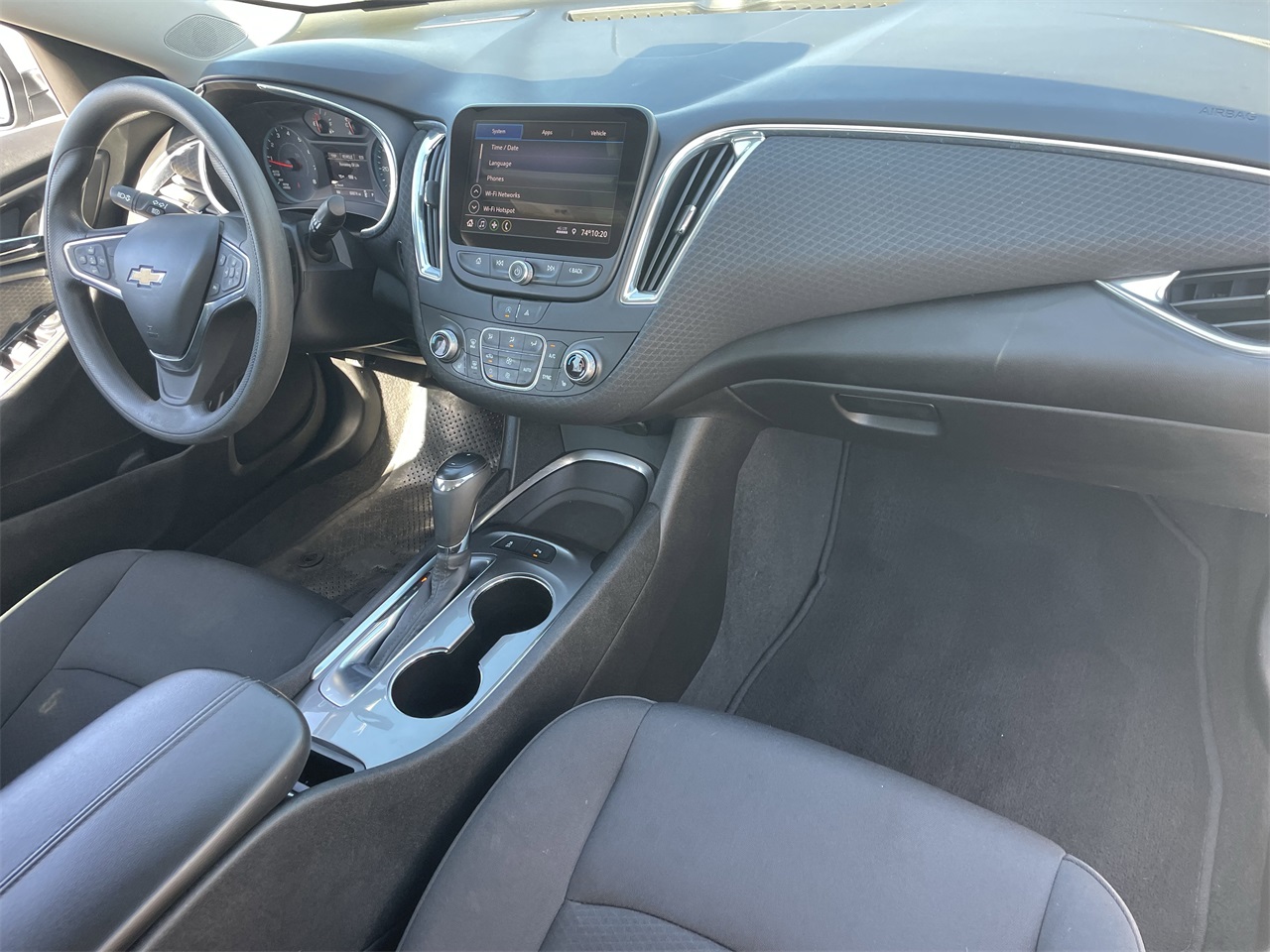 used 2020 Chevrolet Malibu car, priced at $16,168