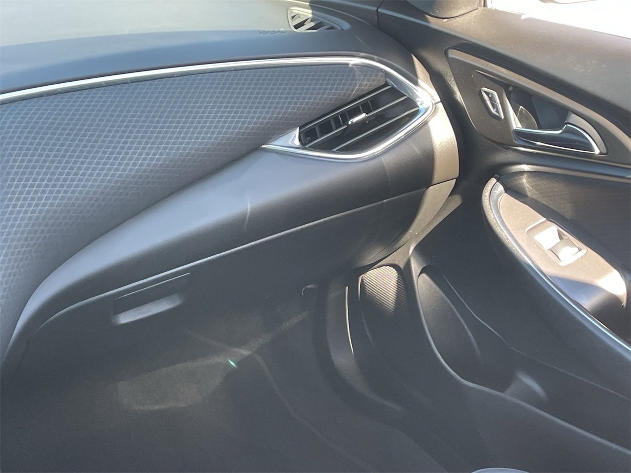 used 2020 Chevrolet Malibu car, priced at $16,168
