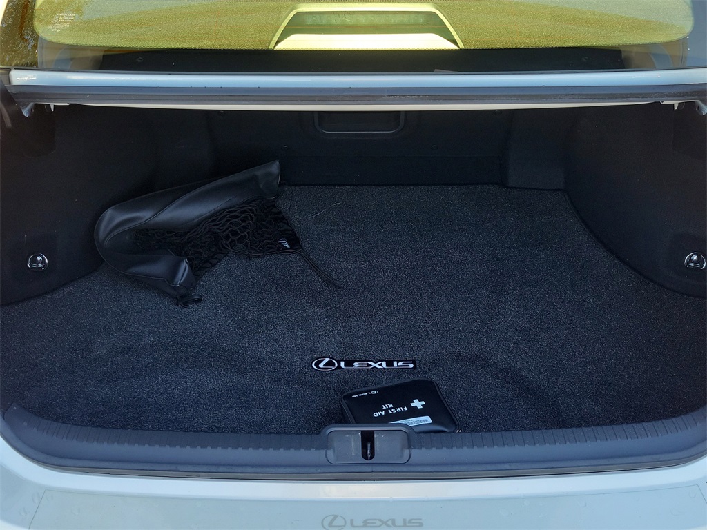 used 2019 Lexus ES car, priced at $28,998