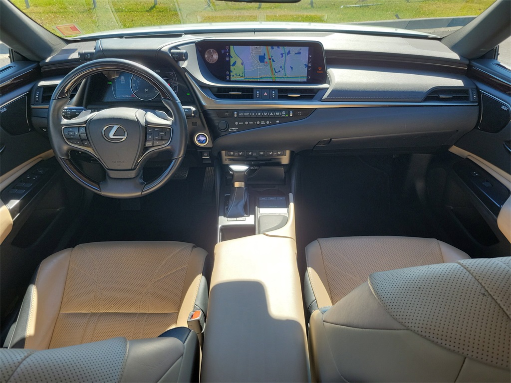 used 2019 Lexus ES car, priced at $28,998