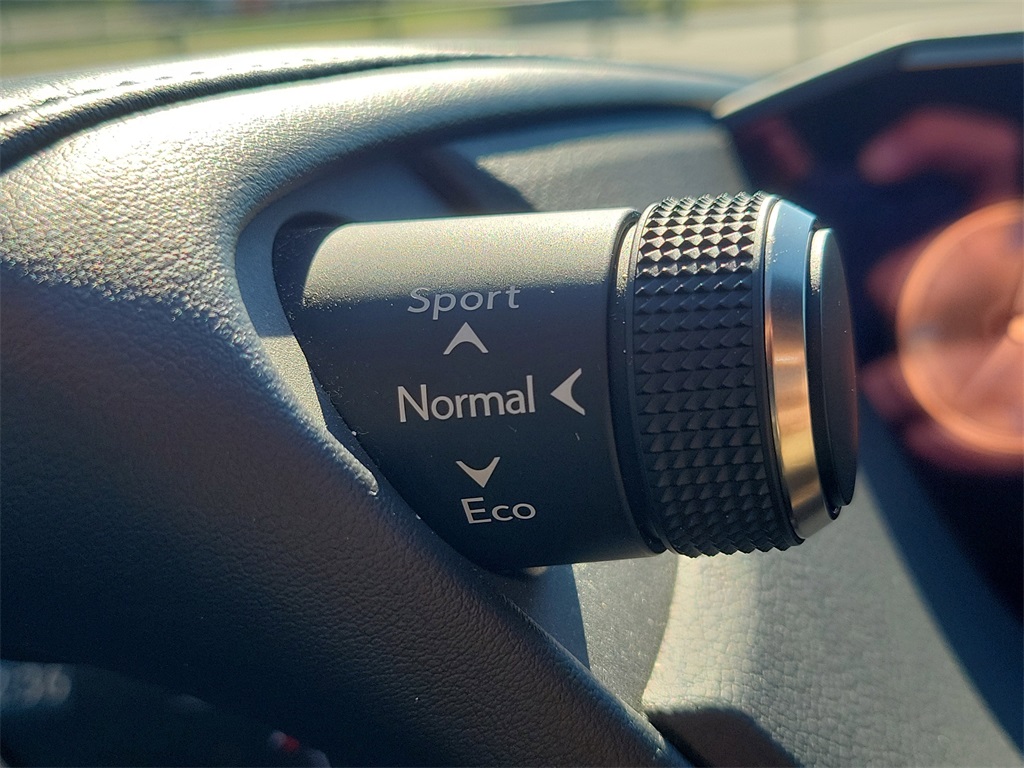 used 2019 Lexus ES car, priced at $28,998