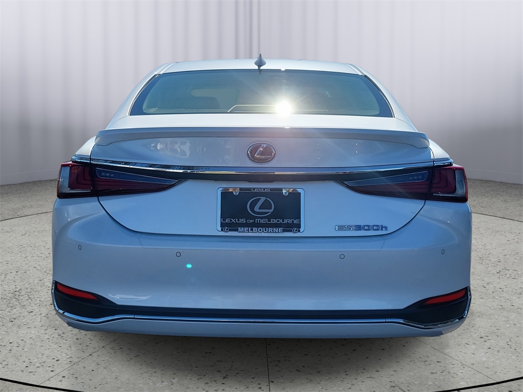 used 2019 Lexus ES car, priced at $28,998