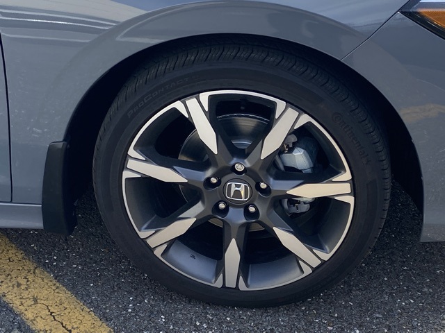 new 2026 Honda Civic Hybrid car, priced at $32,587