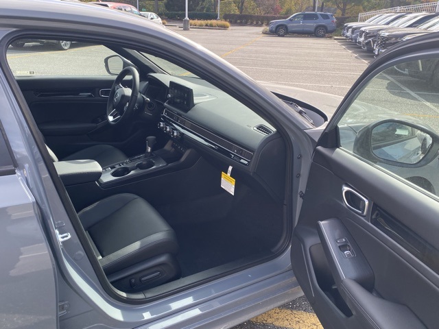 new 2026 Honda Civic Hybrid car, priced at $32,587