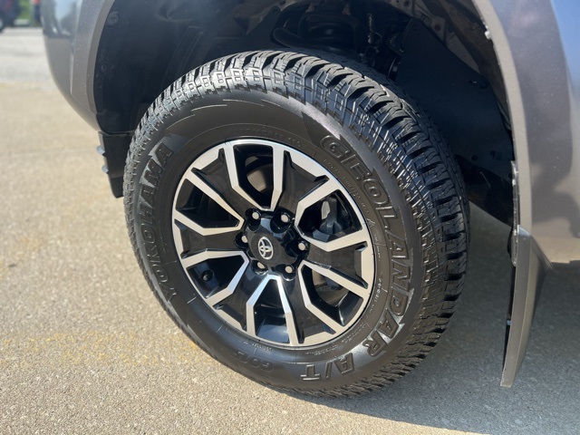 used 2022 Toyota Tacoma car, priced at $35,903