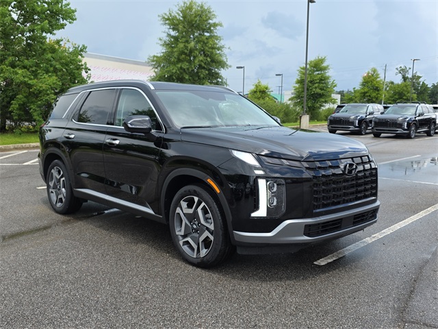 new 2025 Hyundai Palisade car, priced at $43,042