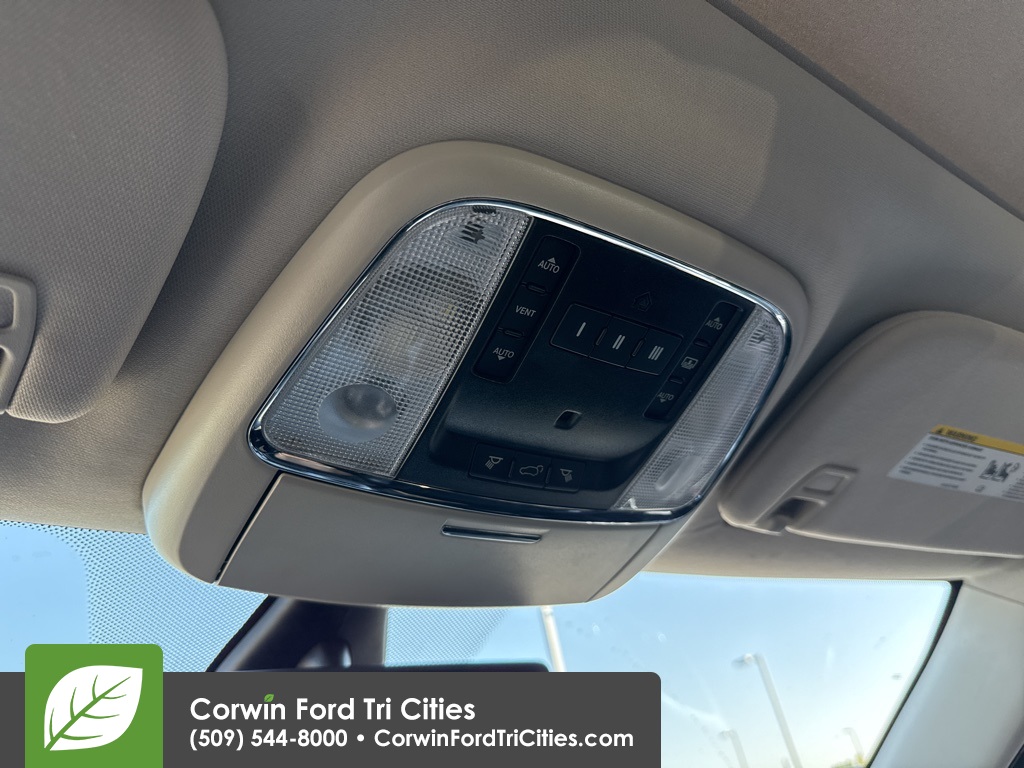 used 2013 Jeep Grand Cherokee car, priced at $20,999