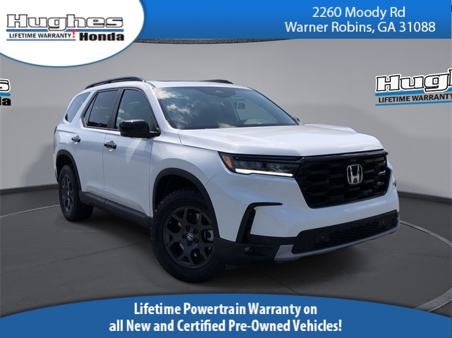 new 2025 Honda Pilot car, priced at $50,850