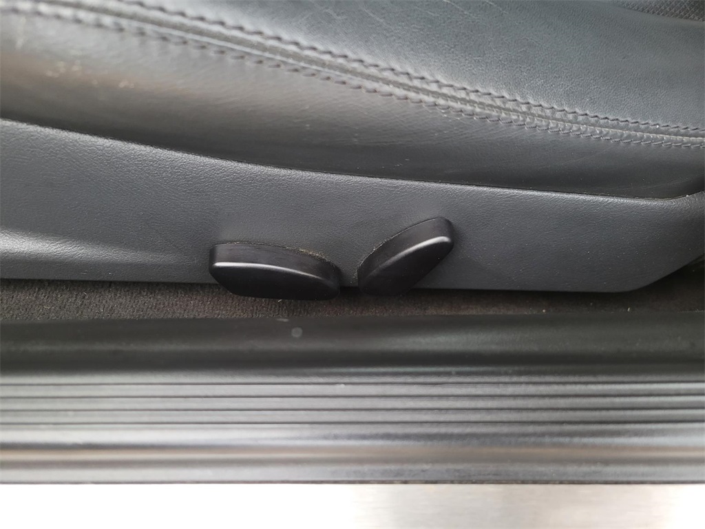 used 2005 Chrysler Crossfire car, priced at $9,868