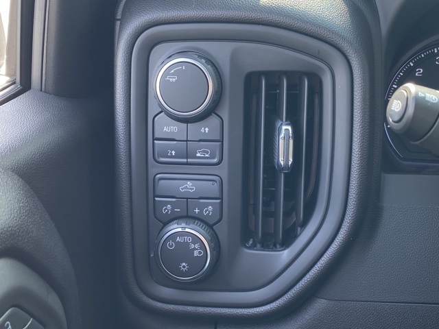 used 2024 Chevrolet Silverado 1500 car, priced at $39,429