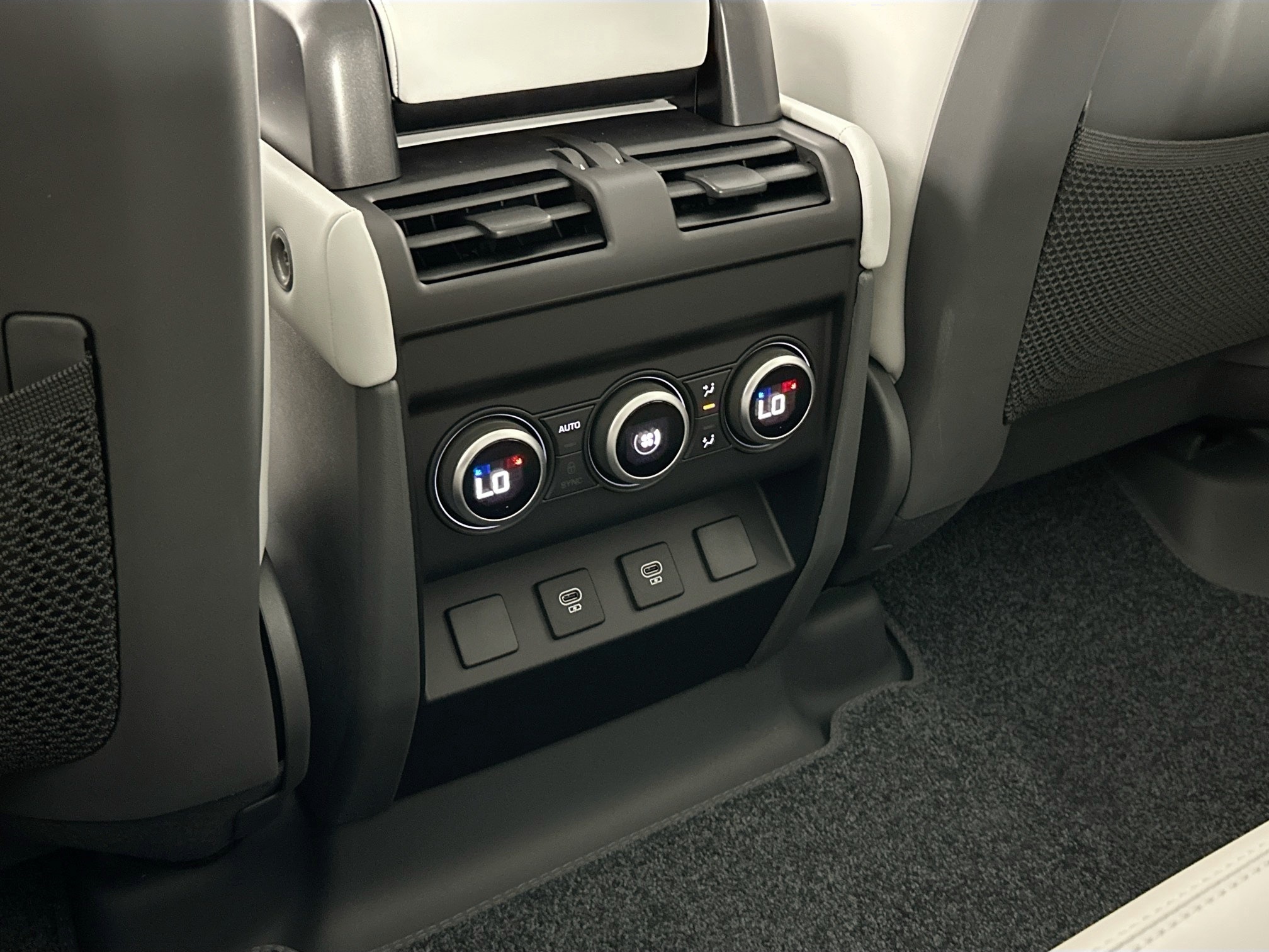 new 2025 Land Rover Defender 110 car, priced at $107,753