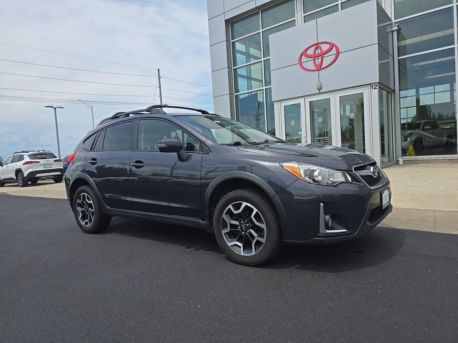 used 2016 Subaru Crosstrek car, priced at $9,890