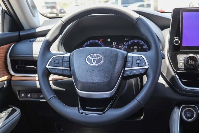 new 2025 Toyota Grand Highlander car, priced at $51,583