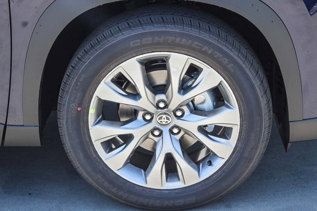 new 2025 Toyota Grand Highlander car, priced at $51,583