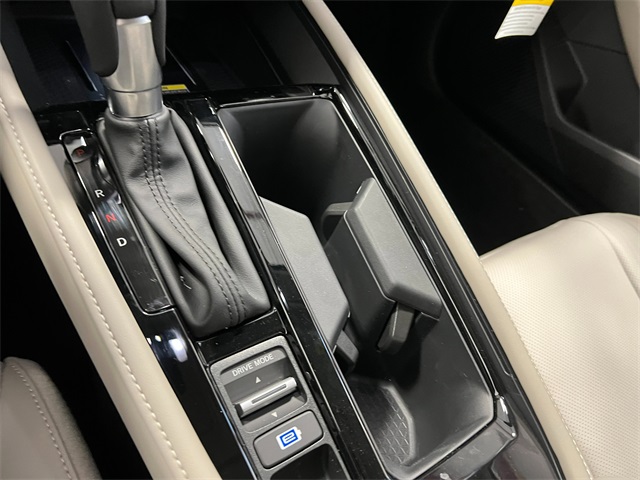 new 2025 Honda Accord Hybrid car, priced at $39,300