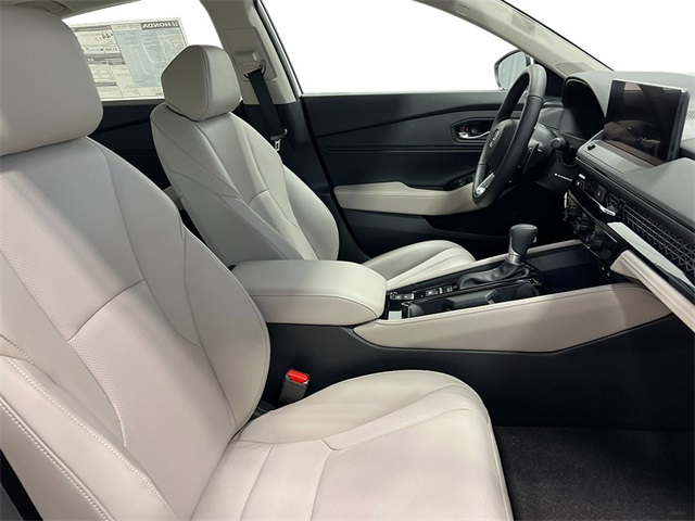 new 2025 Honda Accord Hybrid car, priced at $39,300