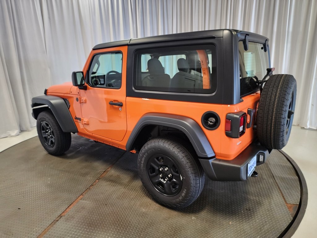 new 2025 Jeep Wrangler car, priced at $33,833