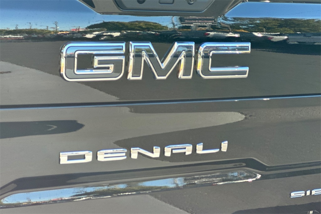 new 2026 GMC Sierra 1500 car, priced at $81,290