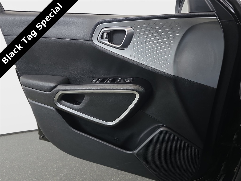 used 2024 Kia Soul car, priced at $14,888