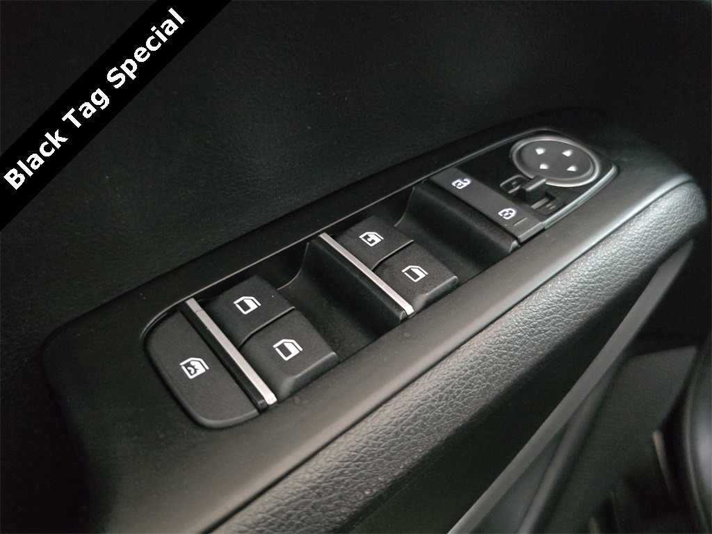 used 2024 Kia Soul car, priced at $14,888