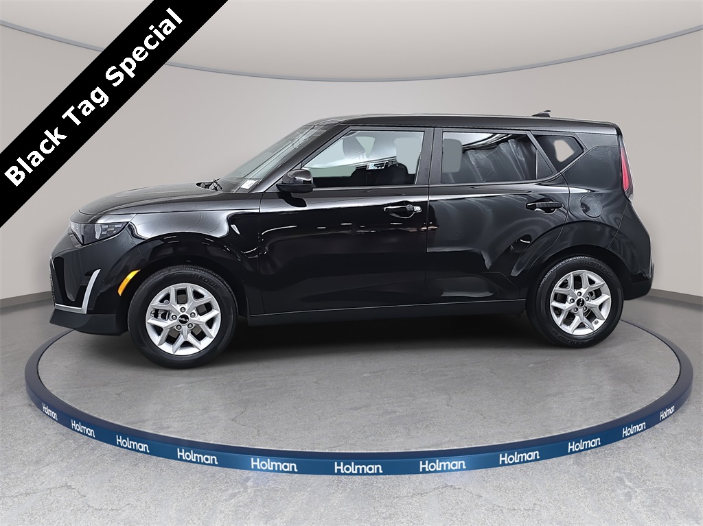 used 2024 Kia Soul car, priced at $14,888