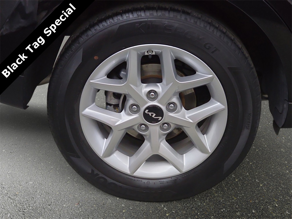 used 2024 Kia Soul car, priced at $14,888