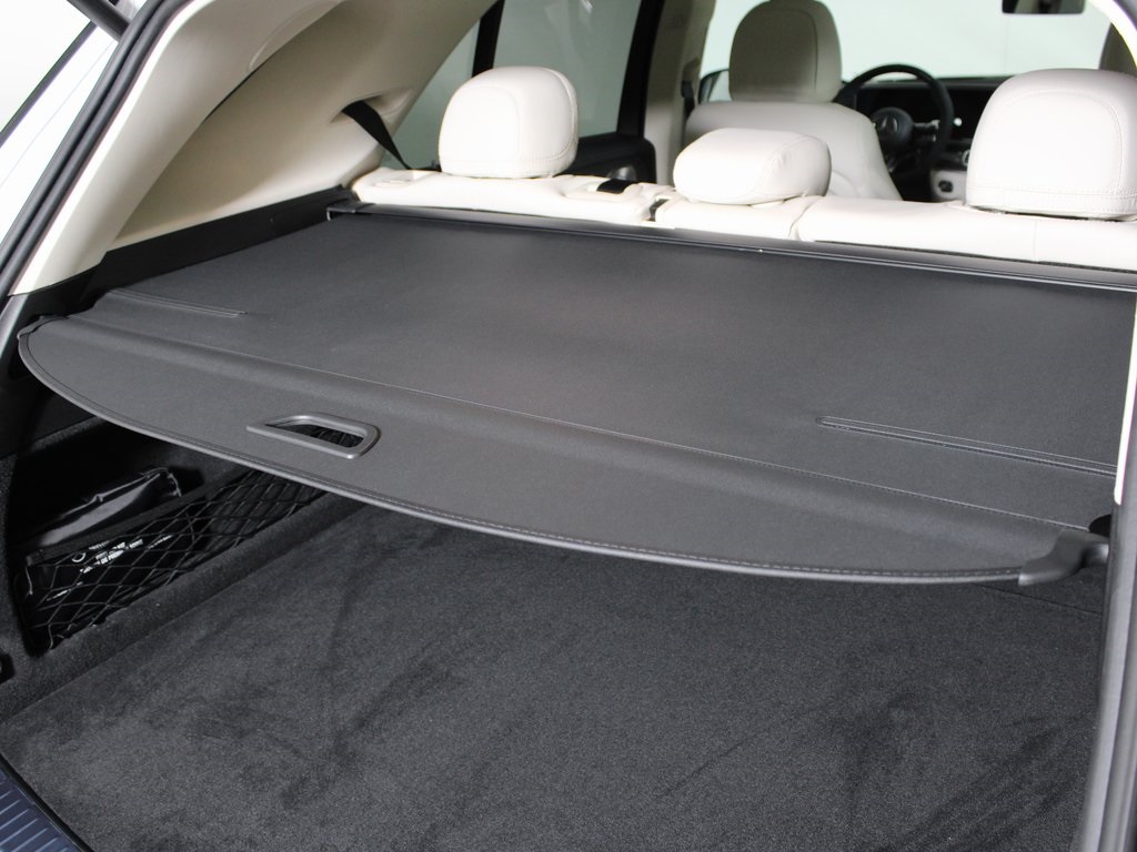 new 2026 Mercedes-Benz GLE car, priced at $107,485