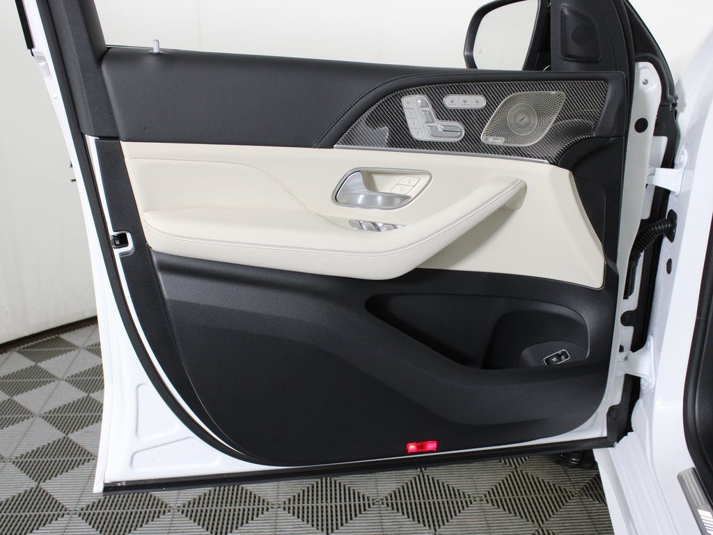 new 2026 Mercedes-Benz GLE car, priced at $107,485