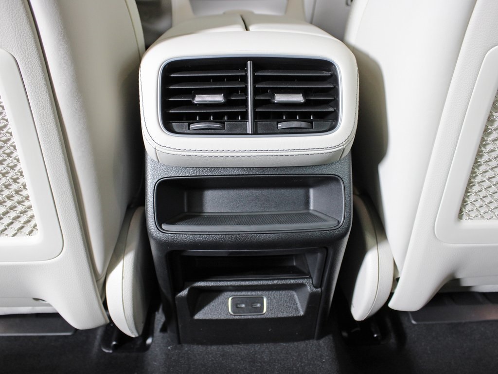 new 2026 Mercedes-Benz GLE car, priced at $107,485