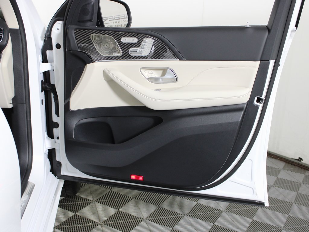 new 2026 Mercedes-Benz GLE car, priced at $107,485