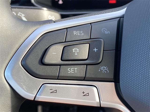 new 2025 Volkswagen Jetta car, priced at $26,026