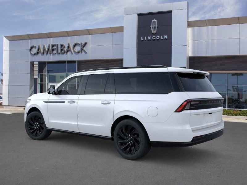 new 2025 Lincoln Navigator car, priced at $112,050