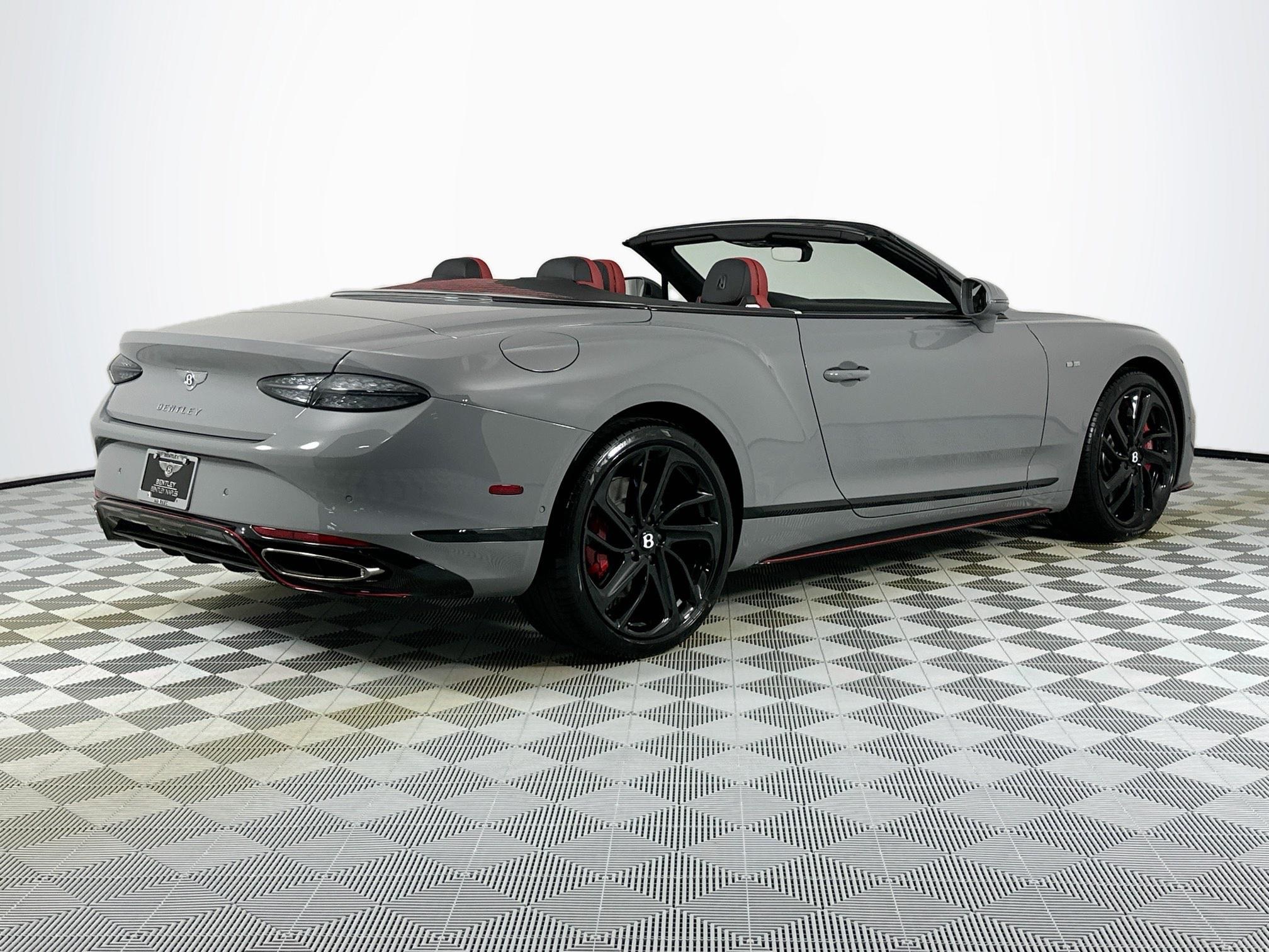 new 2025 Bentley Continental GTC car