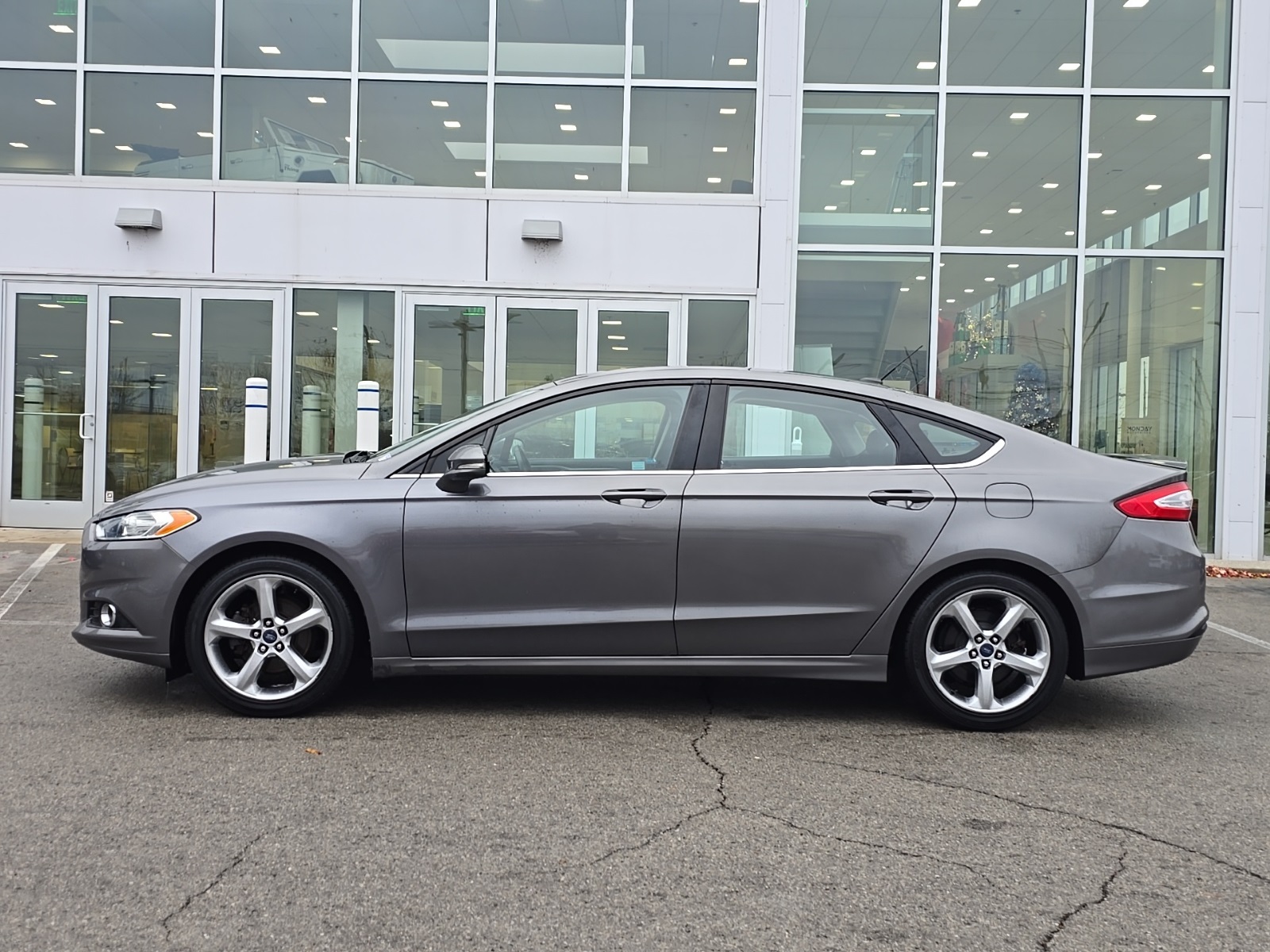 used 2014 Ford Fusion car, priced at $9,000