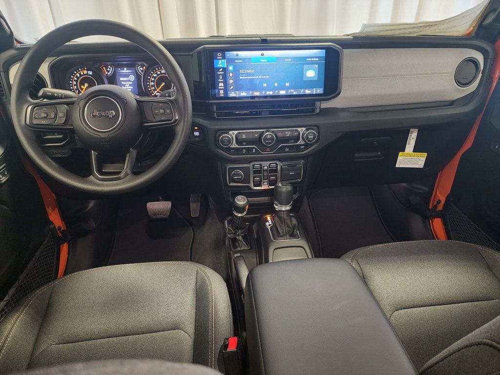 new 2025 Jeep Gladiator car, priced at $43,387