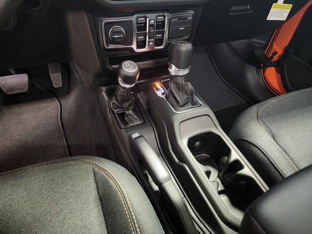new 2025 Jeep Gladiator car, priced at $43,387