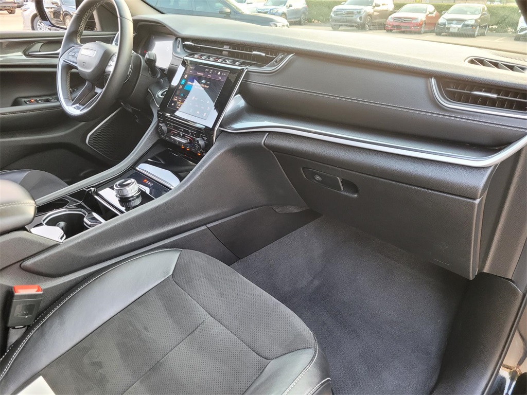 used 2022 Jeep Grand Cherokee car, priced at $28,950
