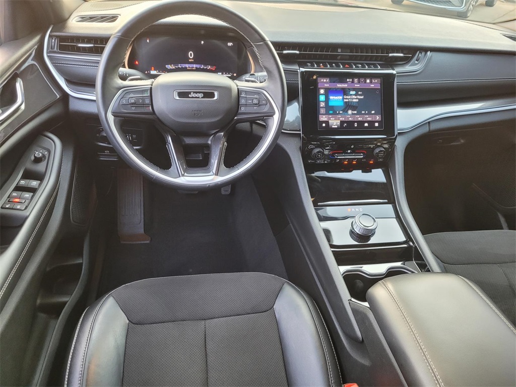 used 2022 Jeep Grand Cherokee car, priced at $28,950