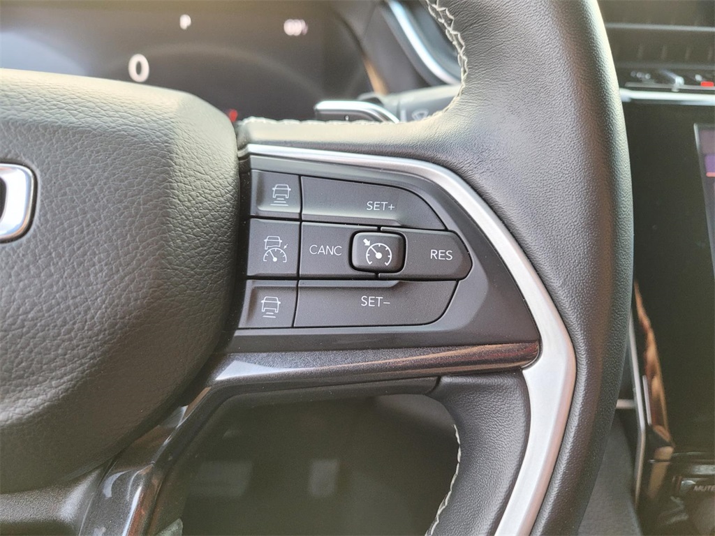 used 2022 Jeep Grand Cherokee car, priced at $28,950
