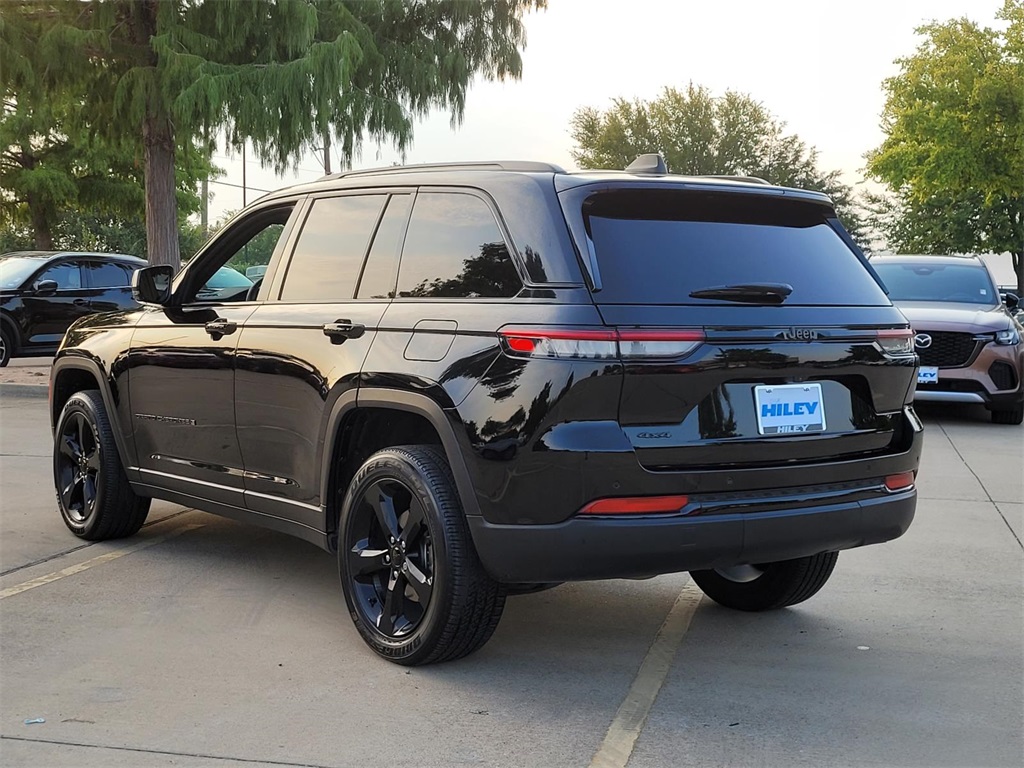 used 2022 Jeep Grand Cherokee car, priced at $28,950