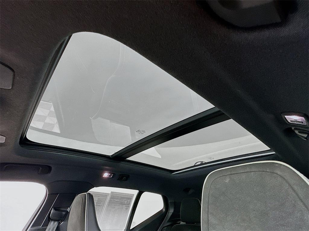 used 2021 Volvo XC40 car, priced at $22,990