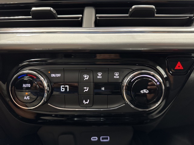 new 2025 Chevrolet Trax car, priced at $24,990